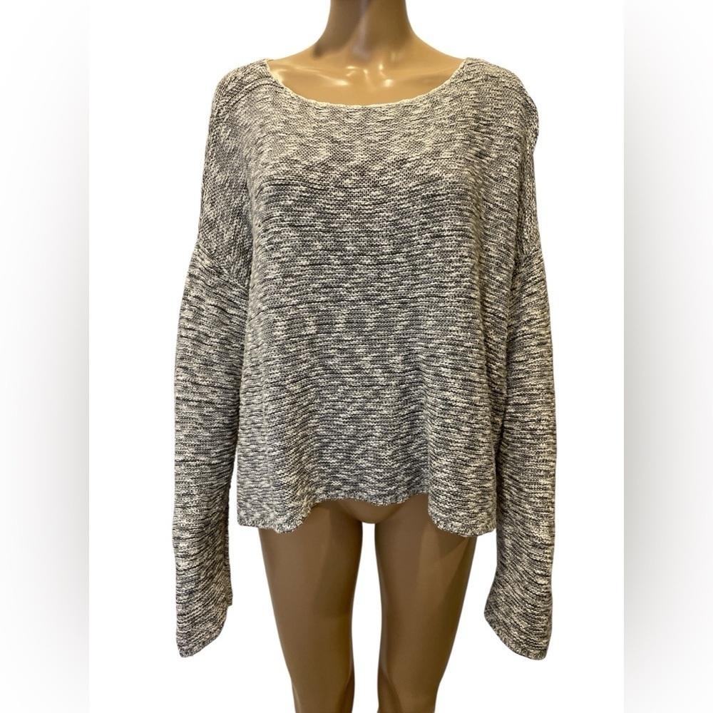 Eileen Fisher Black and White Knit Sweater size M